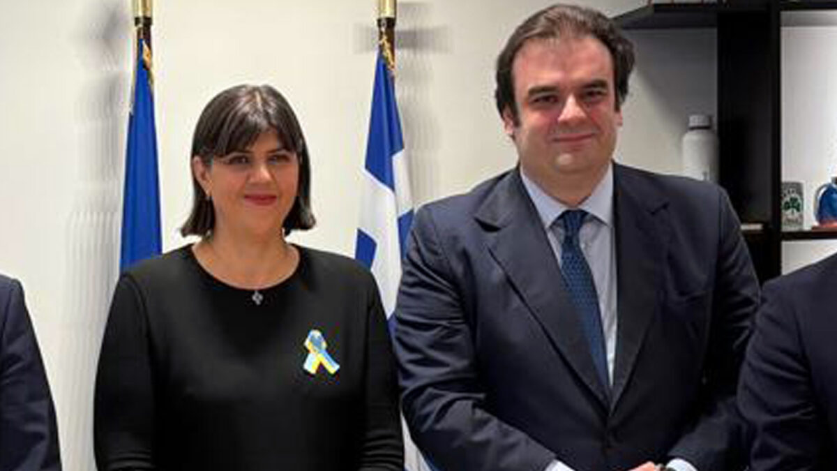 Λάουρα Κοβέσι Κυριάκος Πιερρακάκης