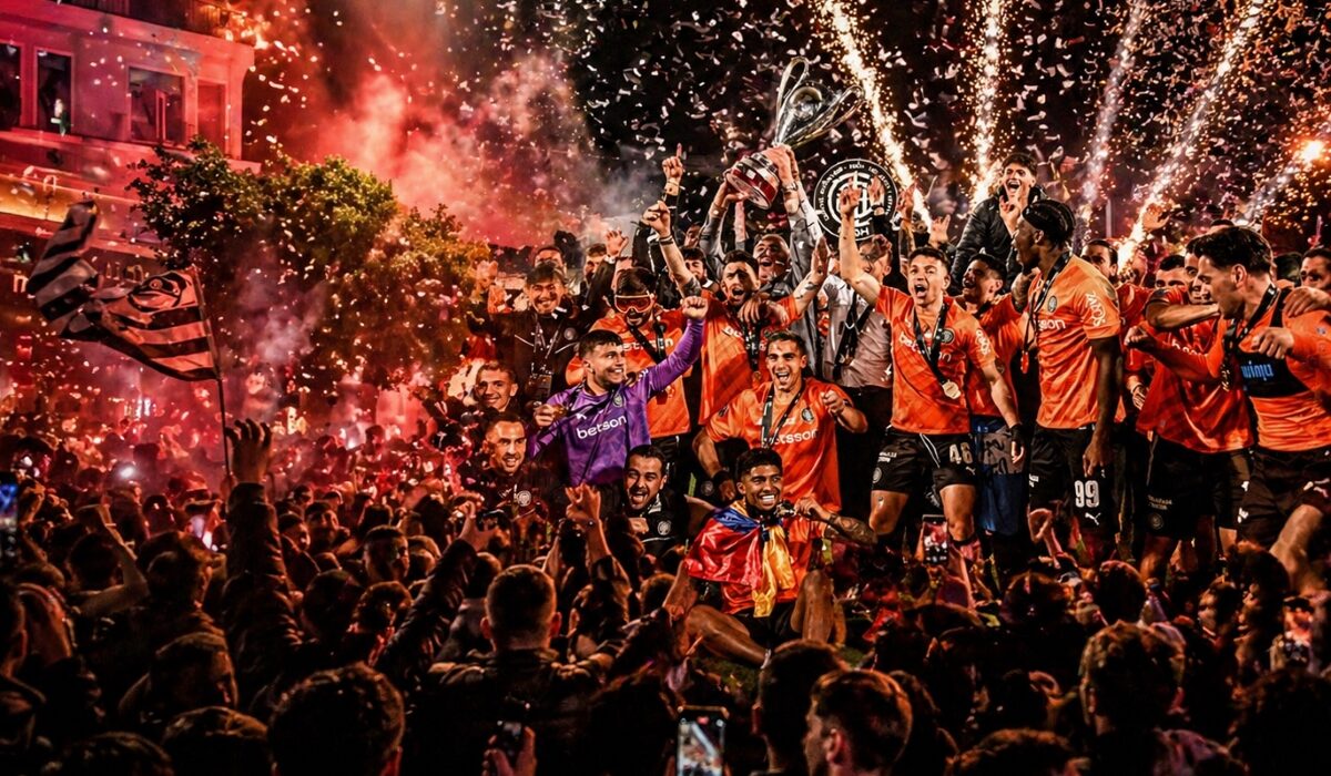 Ξέσπασμα χαράς για τον θρίαμβο του ΟΦΗ – Μέχρι το πρωί οι πανηγυρισμοί, αποθέωση για την ομάδα (Βίντεο)