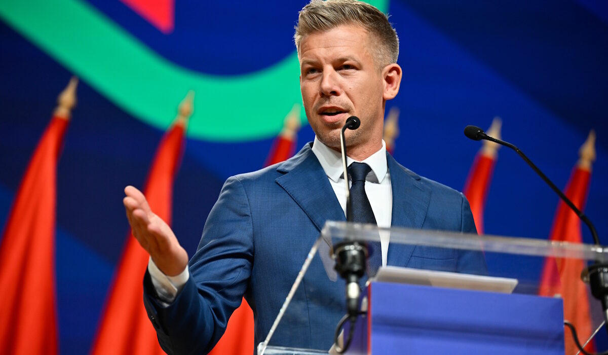 Πέτερ Μάγιαρ