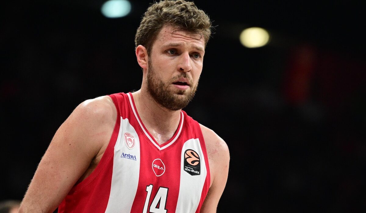 Σάσα Βεζένκοφ Βεζένκοβ Ολυμπιακός Μπάσκετ