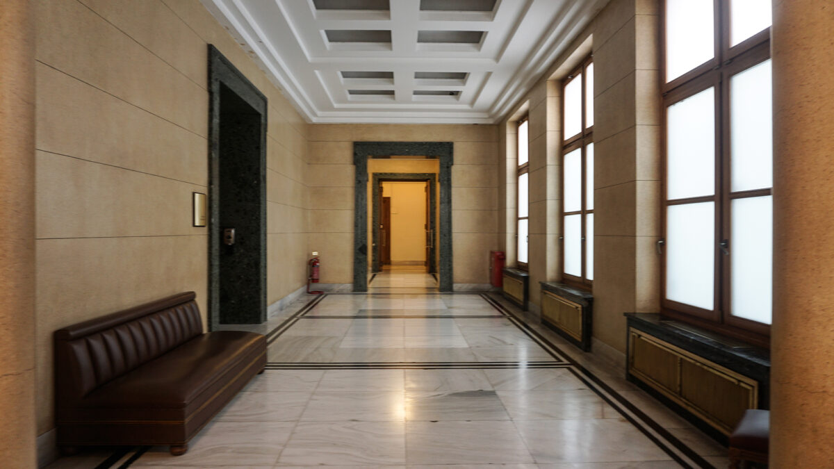 Βουλή διάδρομος