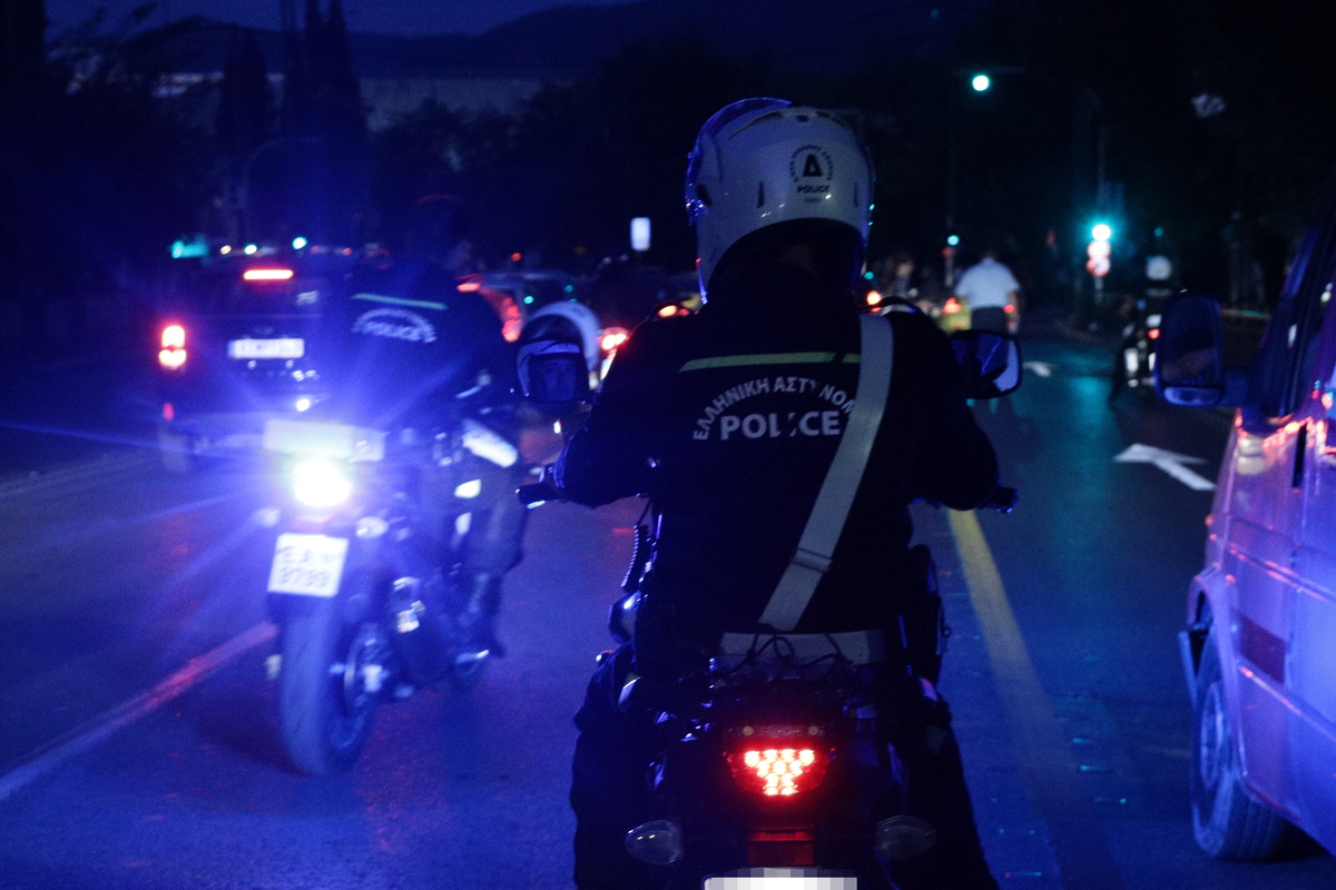Το ελληνικό FBI ψάχνει τη σύνδεση της σπείρας που χτύπησε το σπίτι γνωστού εφοπλιστή με τη διαβόητη συμμορία «LOS 21:30»