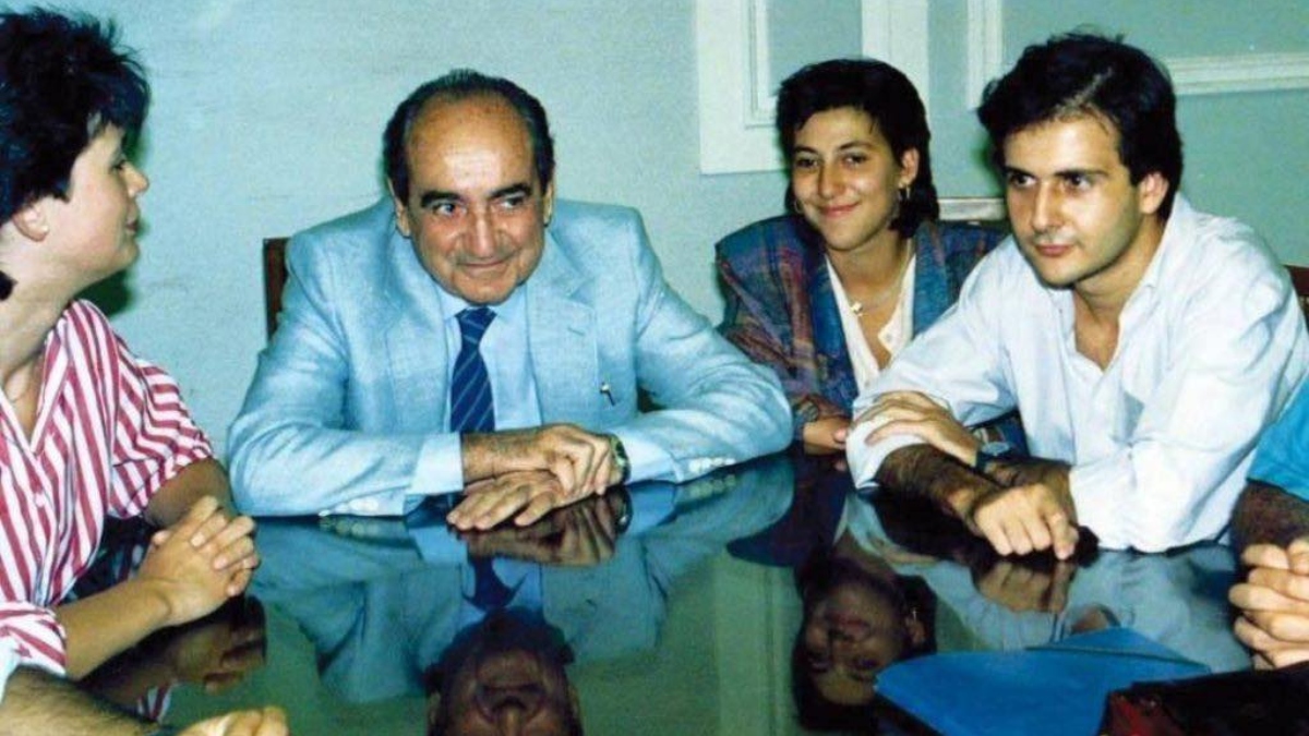 «Μπροστά από την εποχή του» – Η ανάρτηση Χατζηδάκη για τα 9 χρόνια από τον θάνατο του Κωνσταντίνου Μητσοτάκη
