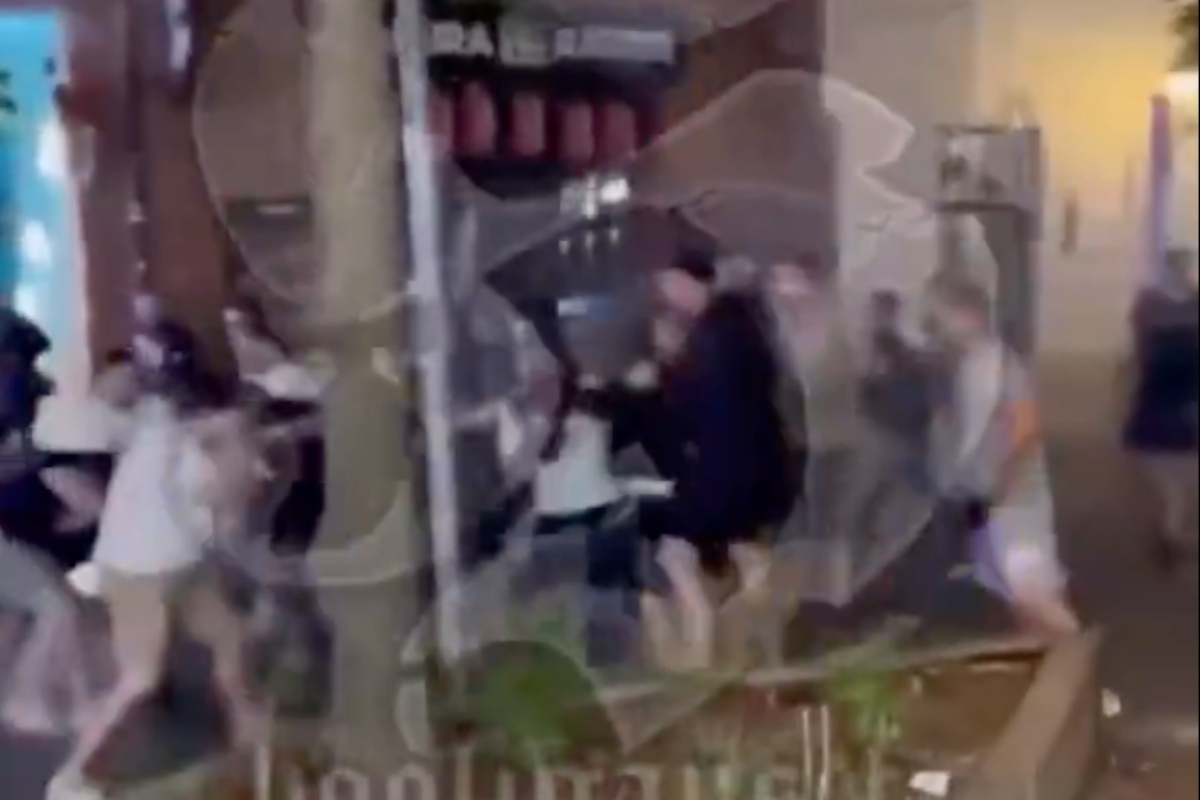Παρί – Άρσεναλ: Συμπλοκές οπαδών στη Βουδαπέστη πριν τον τελικό του Champions League (βίντεο)