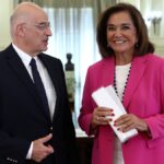 Ντόρα και Δένδιας στην παρέα του Ευ. Βενιζέλου