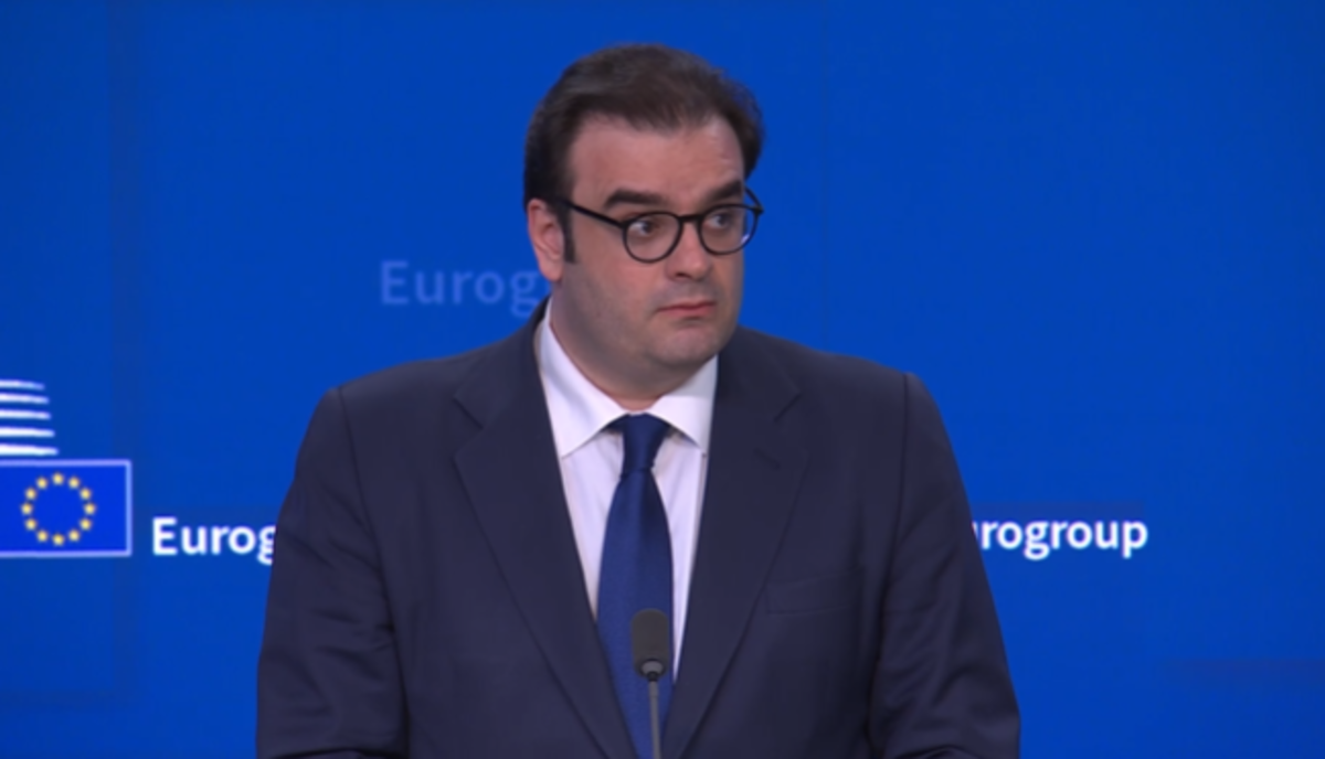 Πιερρακάκης μετά το Eurogroup: Να προετοιμαστούμε ακόμα και για παρατεταμένη διαταραχή στο Ορμούζ