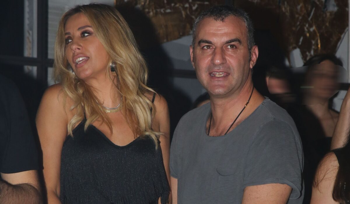 Γωγώ Μαστροκώστα,Τραϊανός Δέλλας