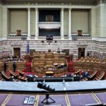 Τι αγόρασαν, τι πούλησαν και τι κληρονόμησαν πολιτικοί αρχηγοί και υπουργοί – Οι πιο χαρακτηριστικές μεταβολές στα φετινά Πόθεν Έσχες
