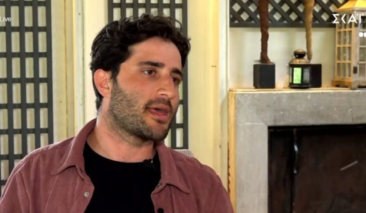 Γιάννης Βασιλώττος: Έχω ένα ροκ ζεϊμπέκικο για τον Βασίλη Παπακωνσταντίνου