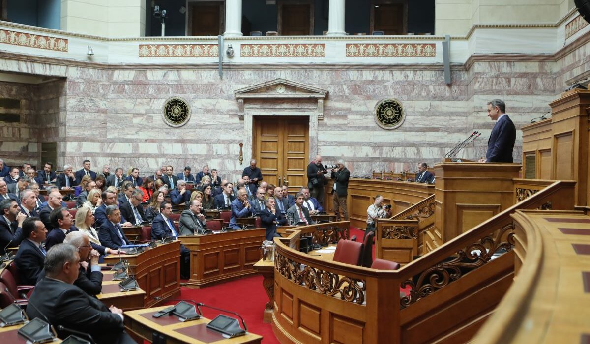 Τα μυστήρια του Ψυχικού και οι ζυμώσεις στη ΝΔ