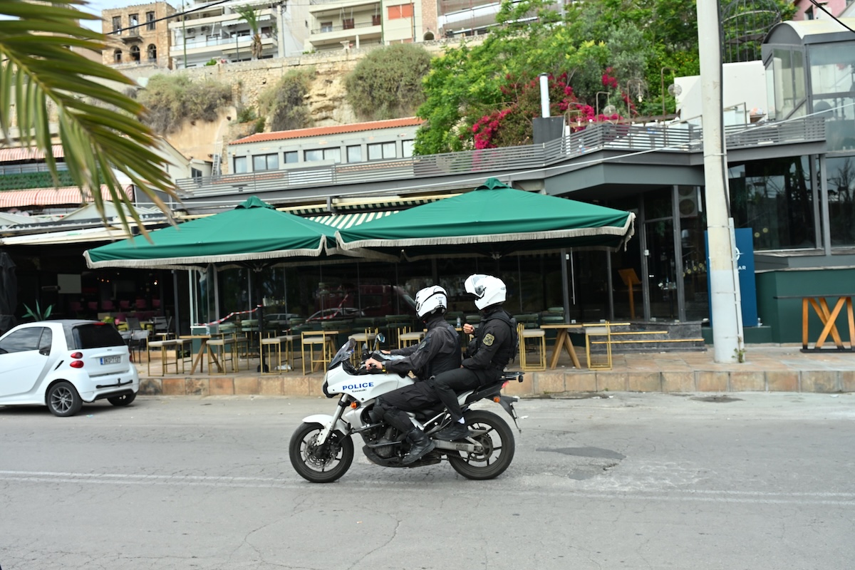 Μικρολίμανο Πυροβολισμοί