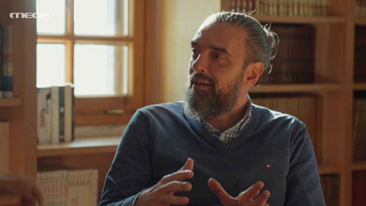 Σωτήρης Τσαφούλιας: «Ο πατέρας μου πέρασε από δίπλα μου και δεν με γνώρισε»