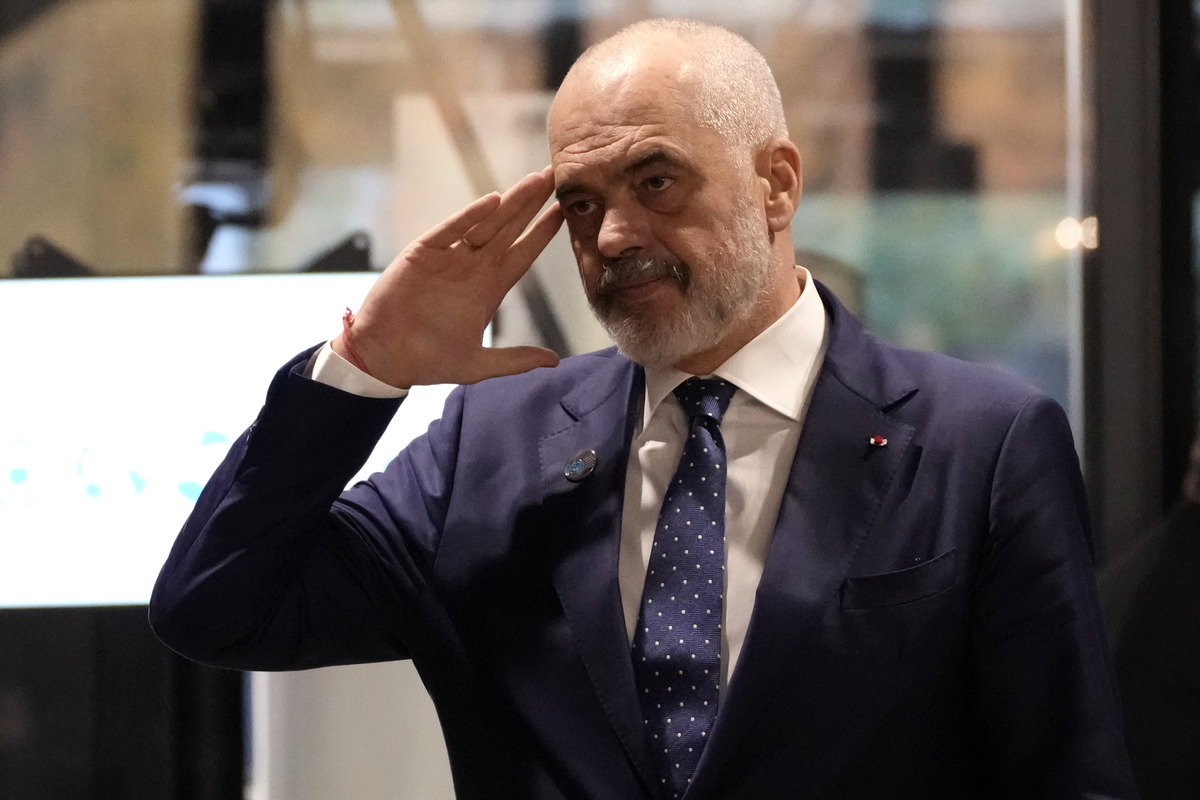 Ράμα: «Τρία πράγματα δεν μπορείς να προβλέψεις: Τον Θεό, το σεξ και την ΕΕ»
