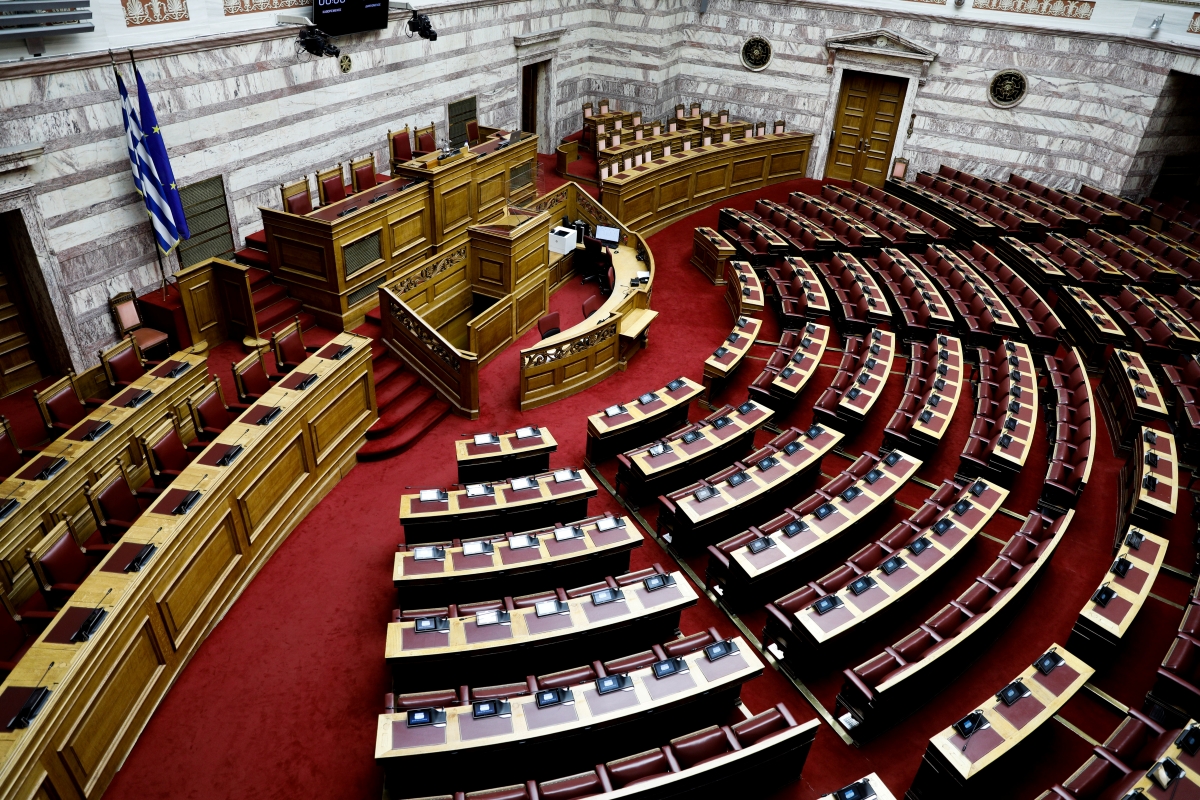 Η ΝΔ κάτω από 25% και η «κυβέρνηση ειδικού σκοπού» – Μια ανάποδη επιστροφή στο «1989»