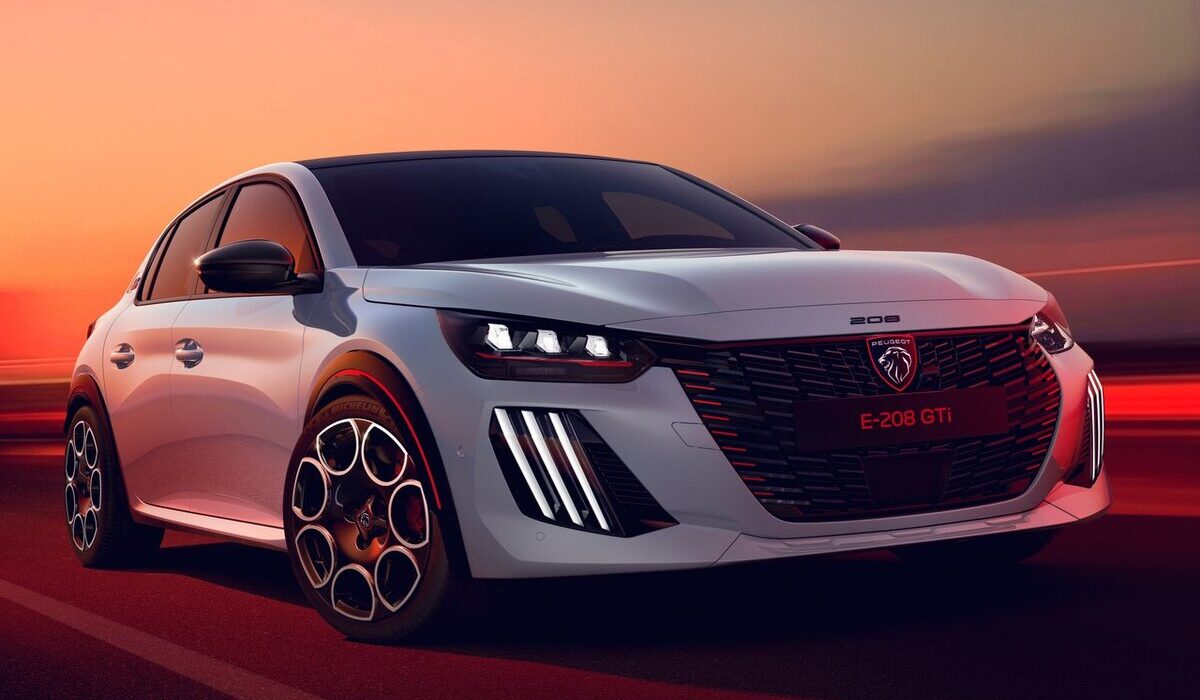 PEUGEOT E-208 GTi