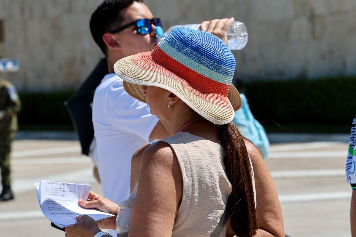 «Καύσωνας» στην Ελλάδα πριν μπει ο Ιούλιος