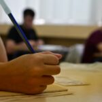 Τι ώρα θα ανακοινωθούν οι βαθμοί των πανελλήνιων 2026
