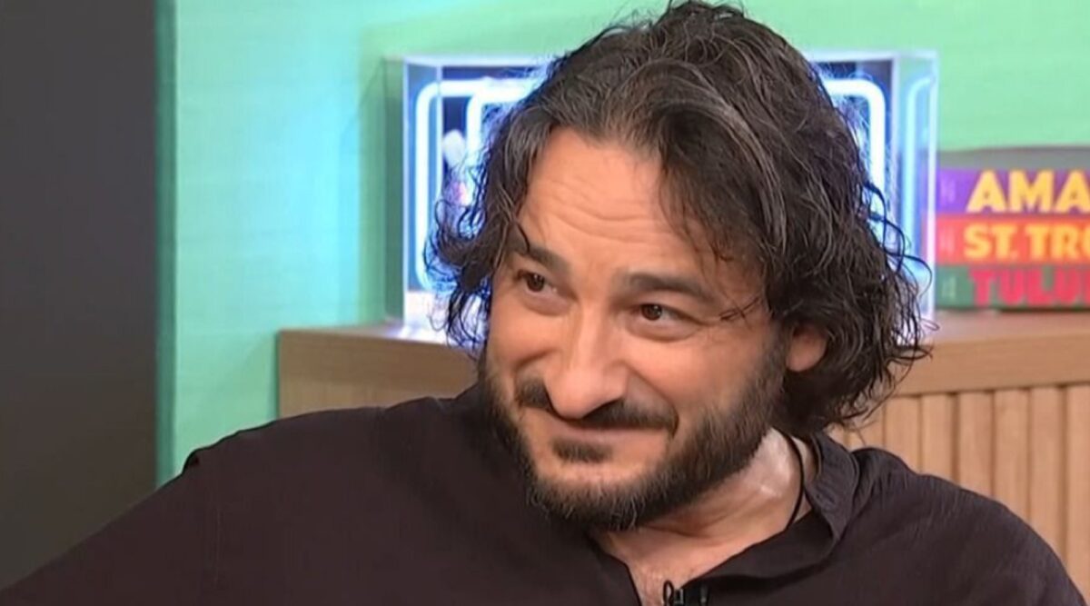 Συγκινημένος ο Βασίλης Χαραλαμπόπουλος: «Ένιωσα την ανάγκη να πω στον κόσμο τι ωραίο πατέρα είχα»