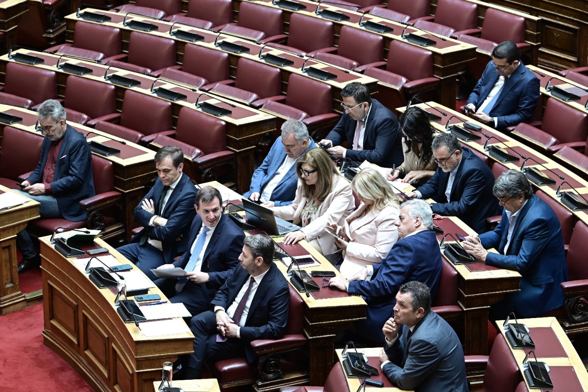 Καταργείται ο Β’ γύρος στις αυτοδιοικητικές: Κόντρα Καιρίδη, Μάντζου για τον Δούκα – «Πονάει ακόμη το 2023»