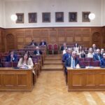 Επιτροπή Θεσμών