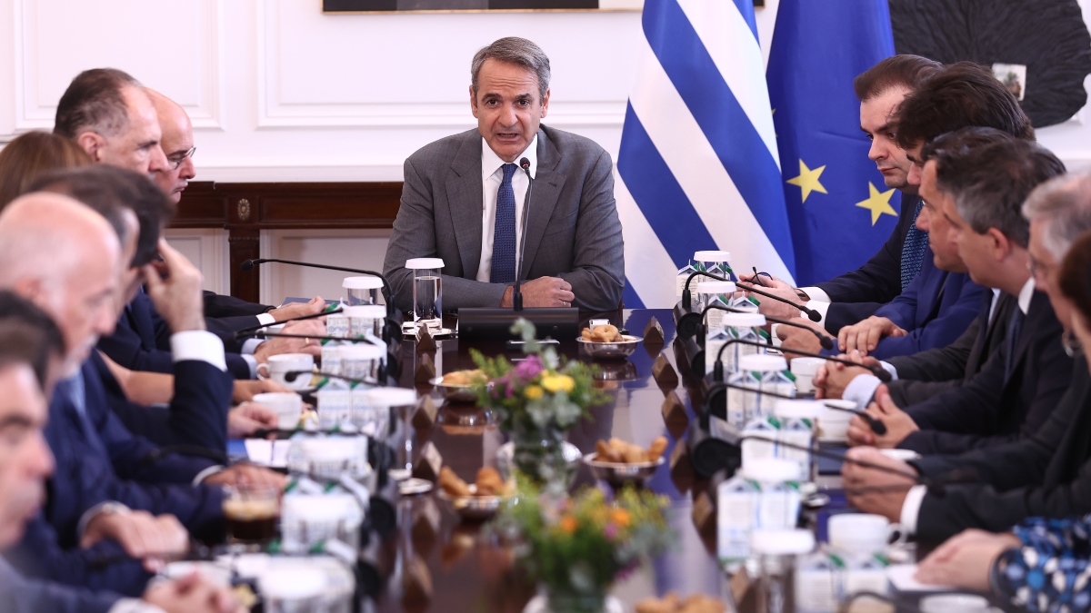 Μητσοτάκης υπουργικό