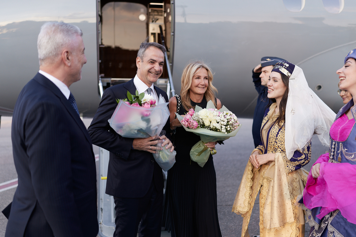 Ολοκληρώθηκε το δείπνο των ηγετών του ΝΑΤΟ – Η υποδοχή Μητσοτάκη από τον Ερντογάν (εικόνες, βίντεο)