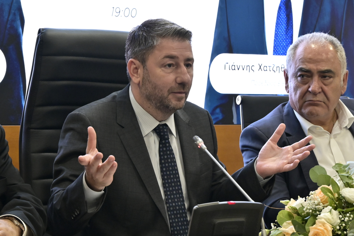 Νίκος Ανδρουλάκης: Η ακρίβεια έγινε εργαλείο για να μαζεύει η ΝΔ φόρους – Προτείνει ακατάσχετο επιχειρηματικό λογαριασμό