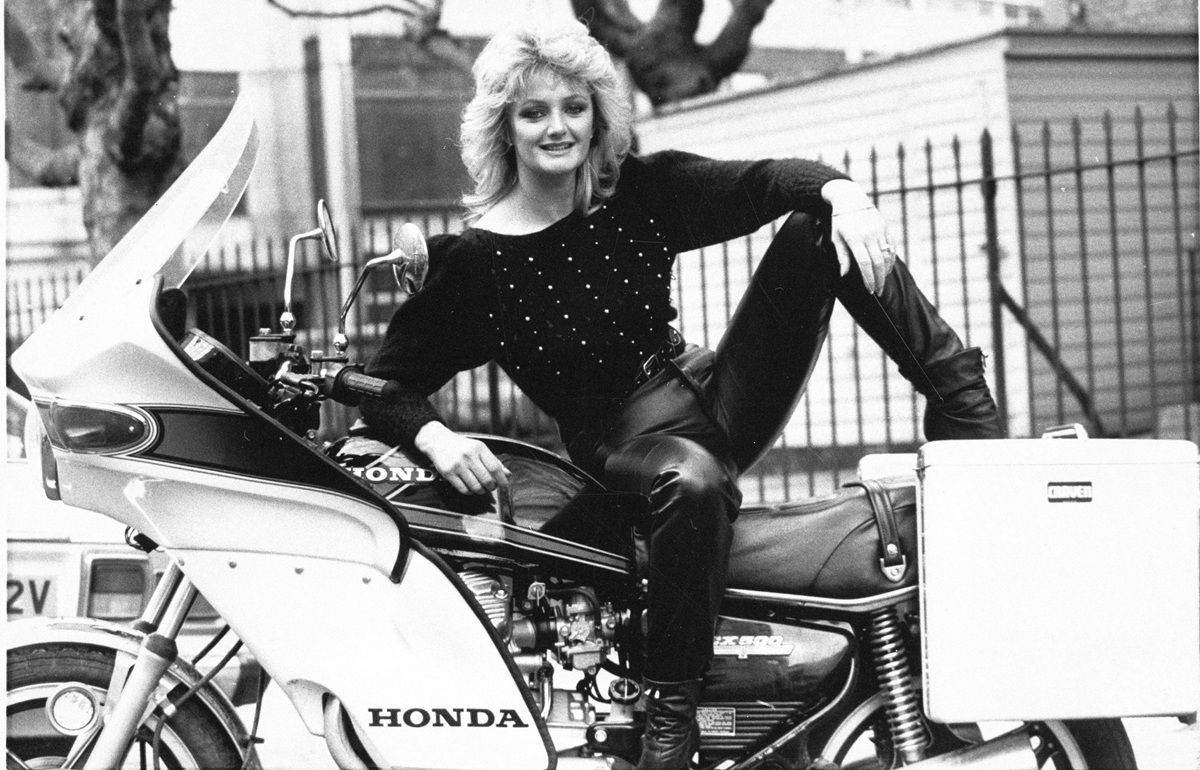 Μπόνι Τάιλερ Bonnie Tyler