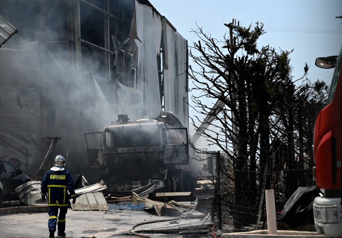 Εκρηξη σε εργοστάσιο στα Εξαμίλια