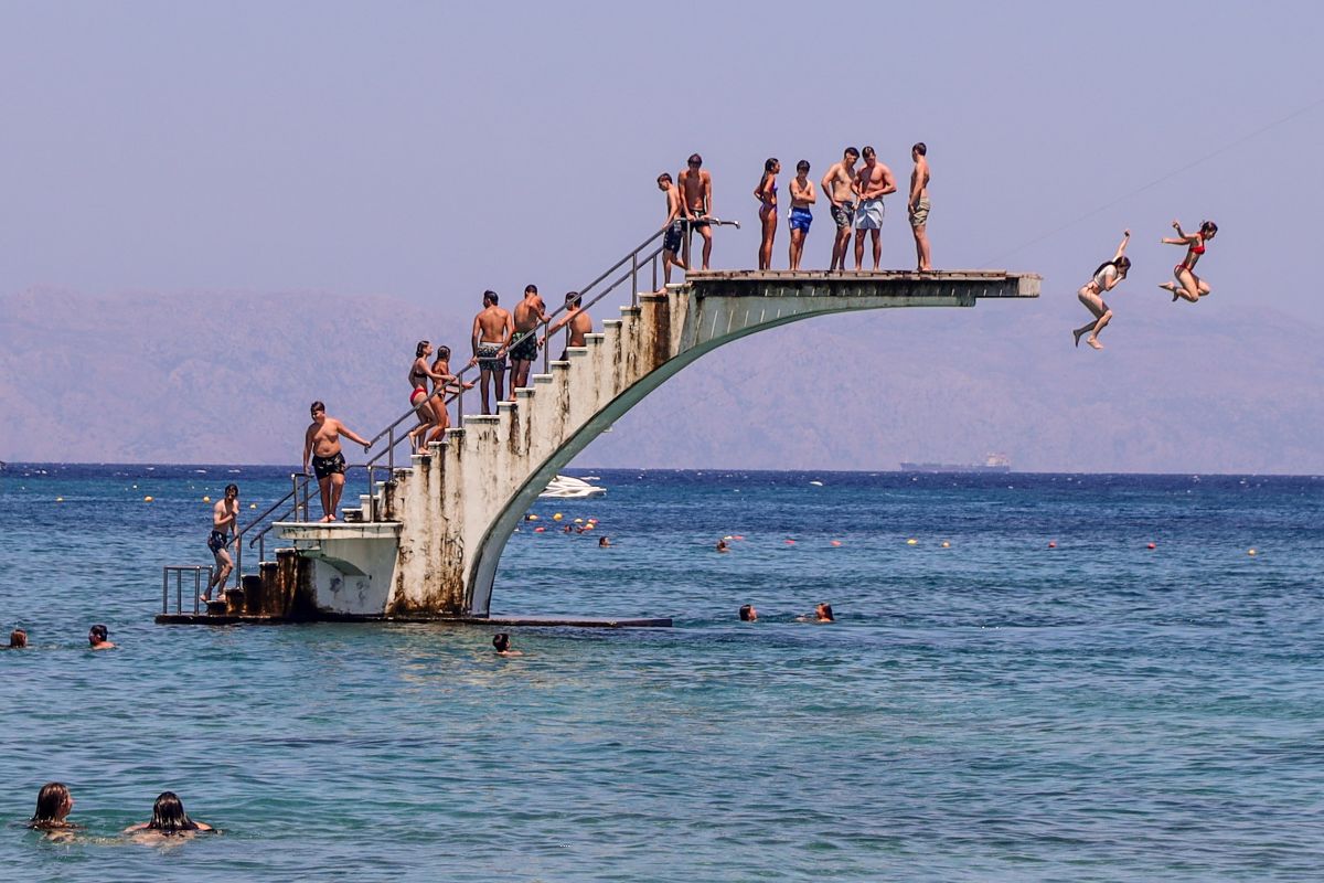 Η «ύπουλη» μέρα του καύσωνα: Πάμε για 43άρια και μετά ισχυρές καταιγίδες