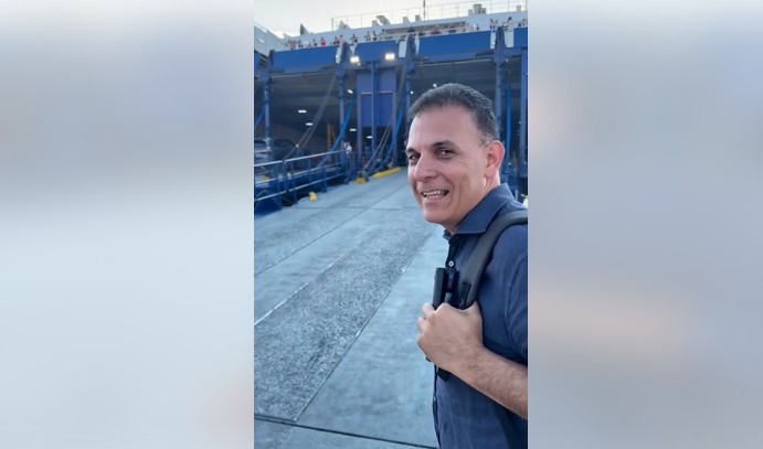 Καραμέρος: Επίσημα στην ΕΛ.Α.Σ. του Τσίπρα – «Όχι για μια θέση, αλλά για το ταξίδι»