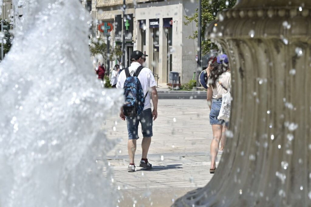 Πρώτα καύσωνας και μετά «τρελή» αλλαγή – 10 βαθμούς κάτω σε μία μέρα featured image