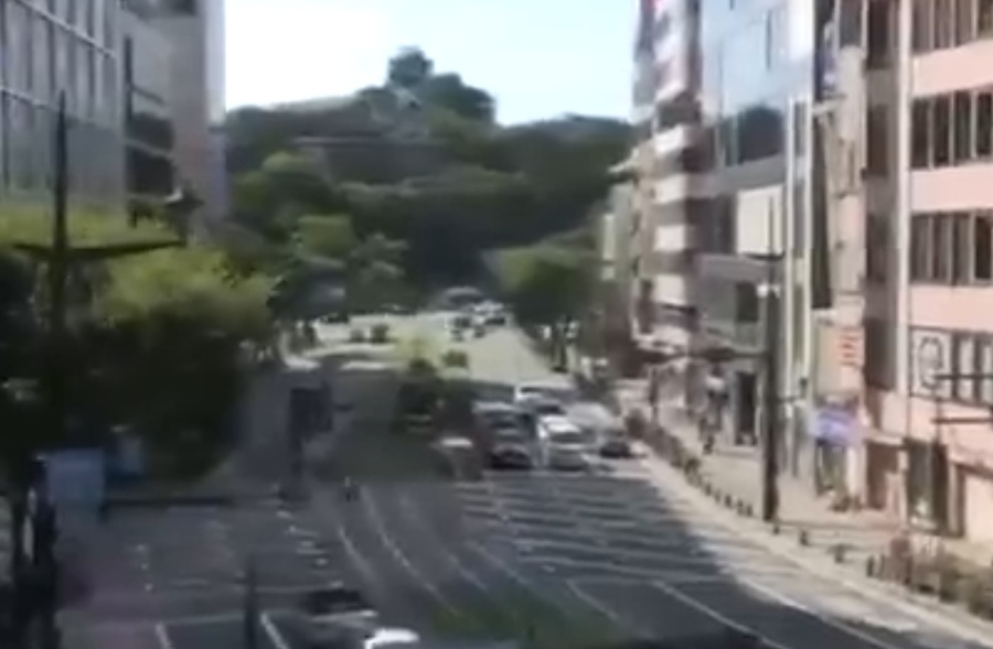 Ισχυρός σεισμός 7,1 Ρίχτερ στην Ιαπωνία με προειδοποίηση για τσουνάμι (βίντεο)