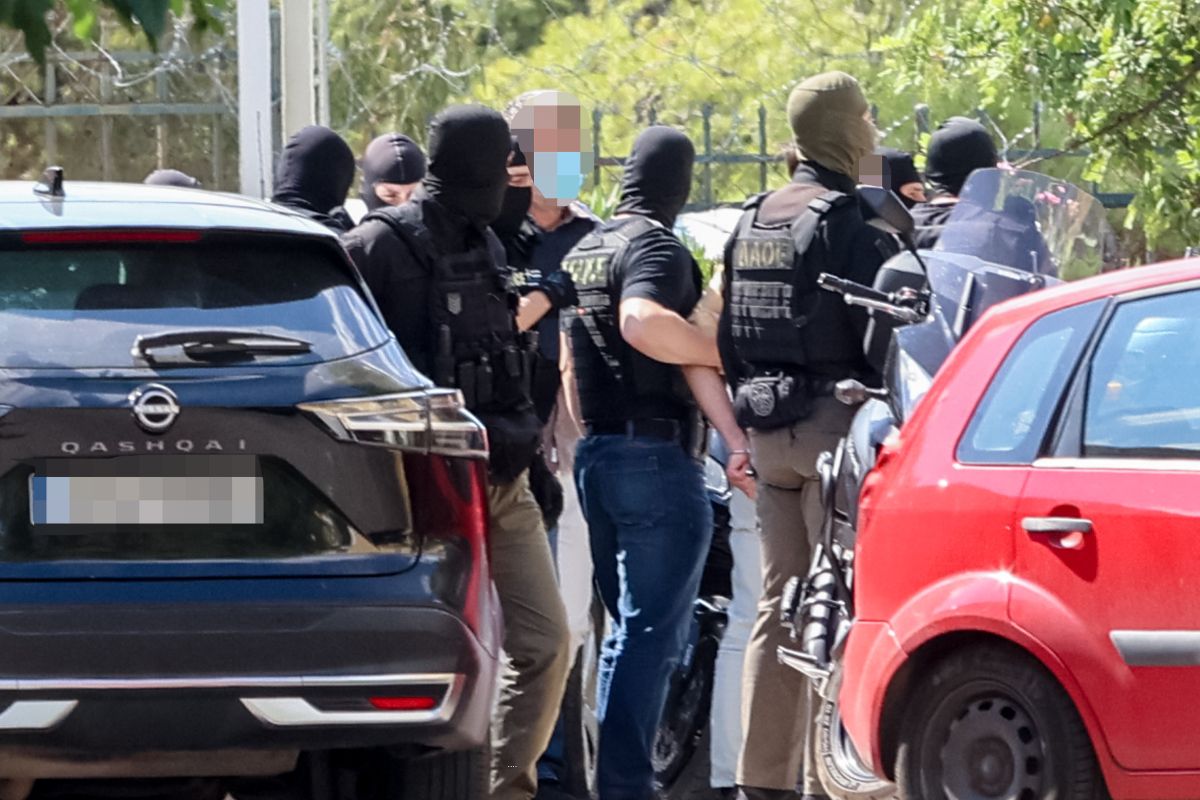 Αποκάλυψη για τη Marfin: Το σημάδι στο μέτωπο που ταυτοποίησε έναν από τους συλληφθέντες