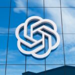 Λογότυπα της OpenAI, της εταιρείας που δημιούργησε το ChatGPT