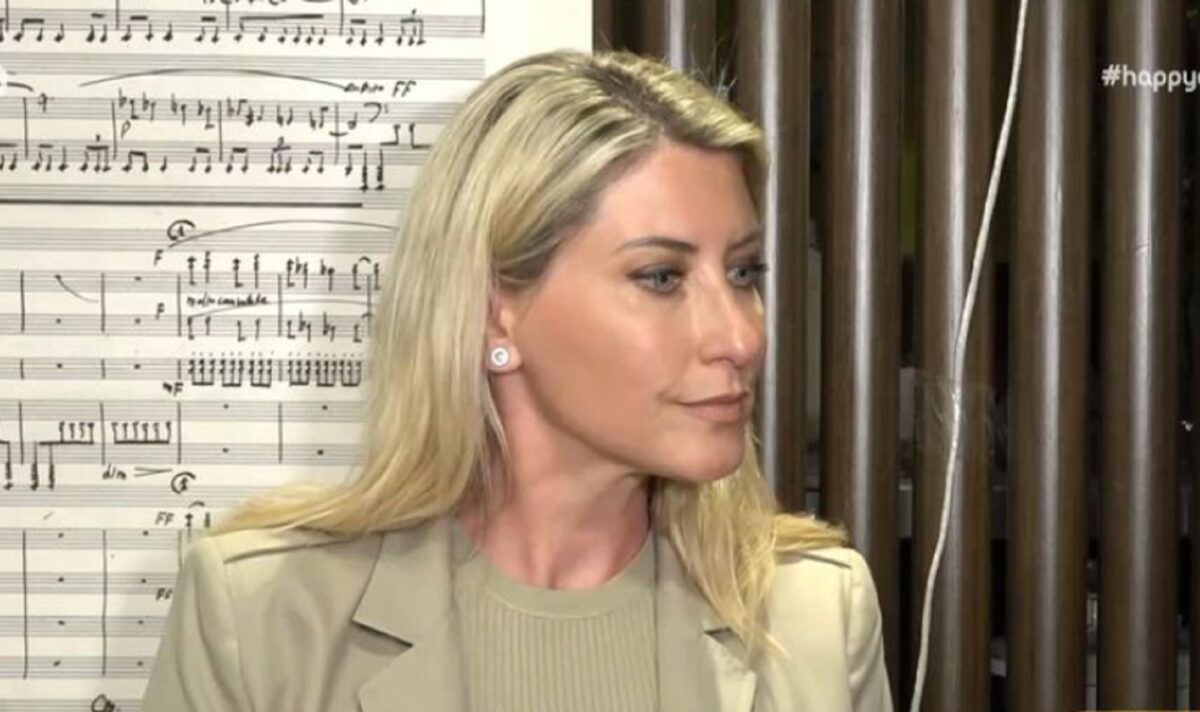 Σία Κοσιώνη: «Να ρωτήσετε τον κόσμο αν του λείπω, κάποιοι έχασαν τη συνήθειά τους»