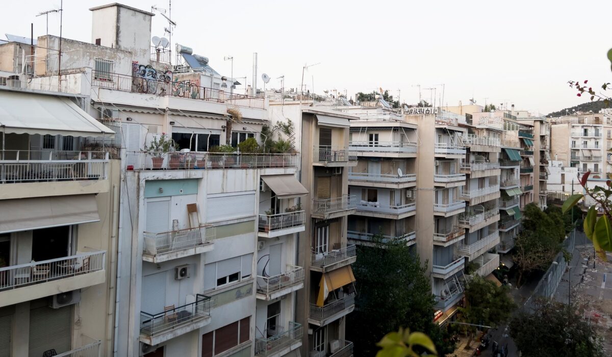 Κατασχεμένα ακίνητα: Οι οφειλέτες θα τα πωλούν πριν από τον πλειστηριασμό – Οι όροι